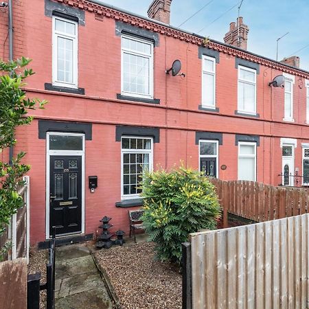 Spacious Three Bedroom Property! Hemsworth Exteriér fotografie